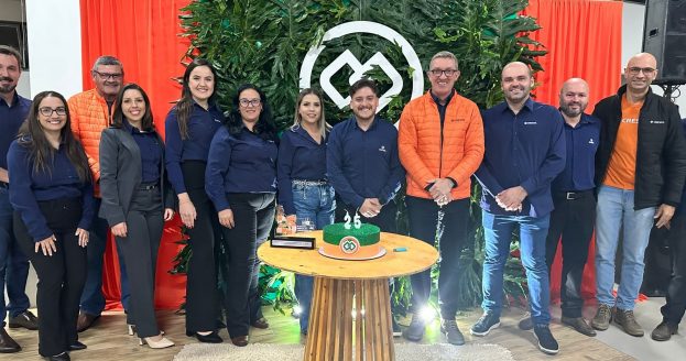 Cresol Raiz comemora 25 anos da agência de campo Novo