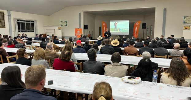 Cooperativismo foi tema abordado em jantar da Cresol