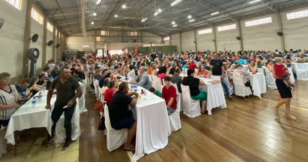 assembleia-geral-cresol-essencia-santo-cristo-publico-750-pessoas