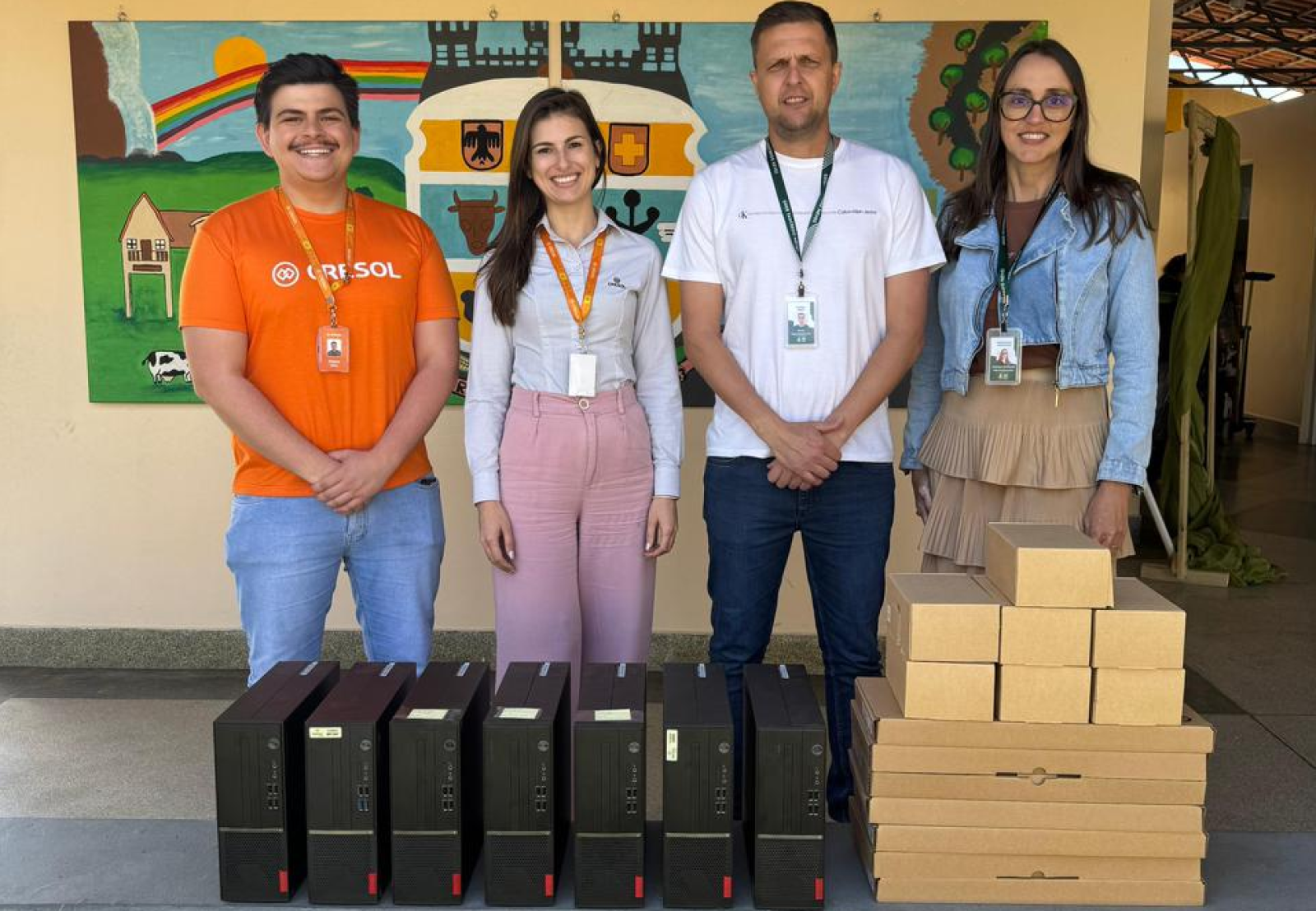 escolas catarinenses contam com doação da Cresol para reforçar educação