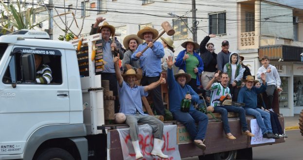 Festa é aberta à comunidade e tem incentivo da Cresol