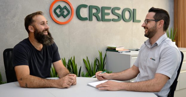 Colaborador e cooperado Cresol